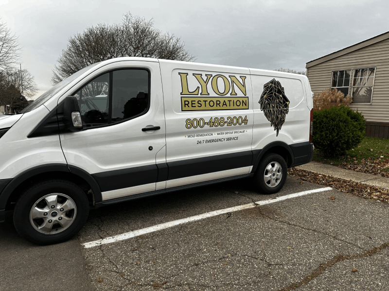 lyon restoration car